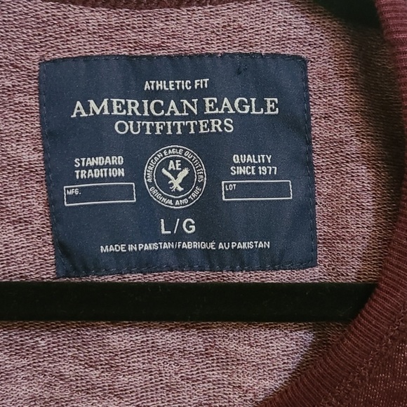 American Eagle Athletic Fit Crew Neck - Picture 3 of 3